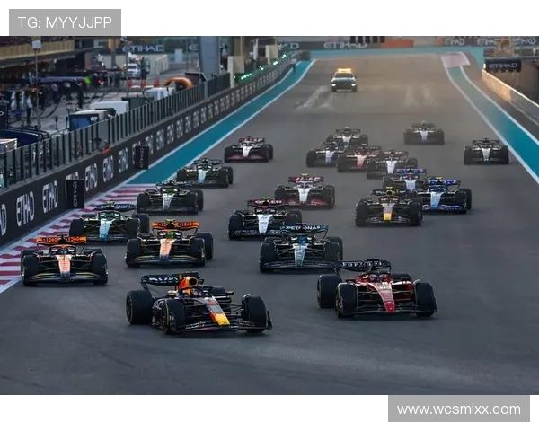 新赛季F1车队竞争升温多支劲旅研发突破赛道改革前景引关注热议 新赛季F1车队竞争升温多支劲旅研发突破赛道改革前景引关注热议