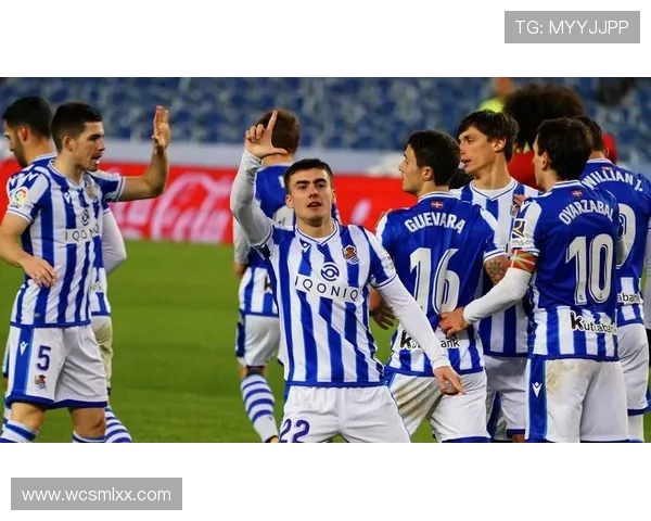 比利亚雷亚尔俱乐部崛起之路与西甲赛场荣耀传承历史青训战略与欧洲征程 比利亚雷亚尔俱乐部崛起之路与西甲赛场荣耀传承历史青训战略与欧洲征程