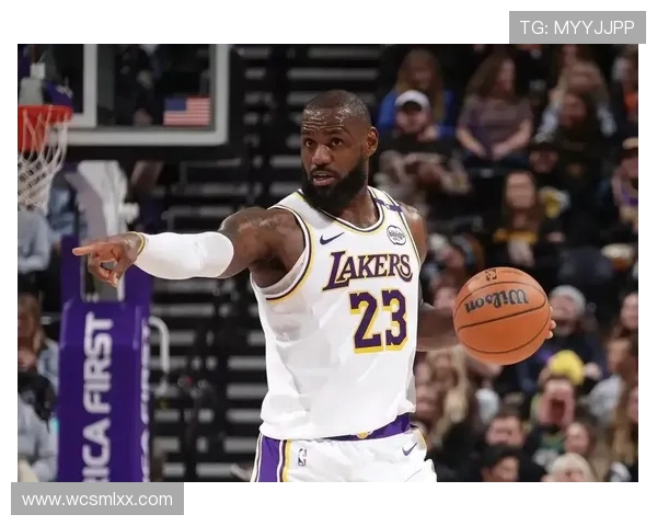 詹姆斯领衔湖人强势反弹西部格局因连胜再起波澜季后赛前景受关注